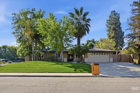 7100 Tioga Ct, Bakersfield, CA 93309