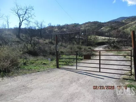 Other - 400 Owls Clover Rd, Caliente, CA 93518 photo 33 of 36