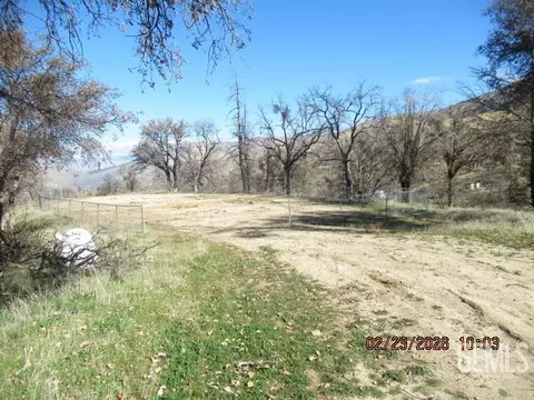 Exterior - 400 Owls Clover Rd, Caliente, CA 93518 photo 6 of 8