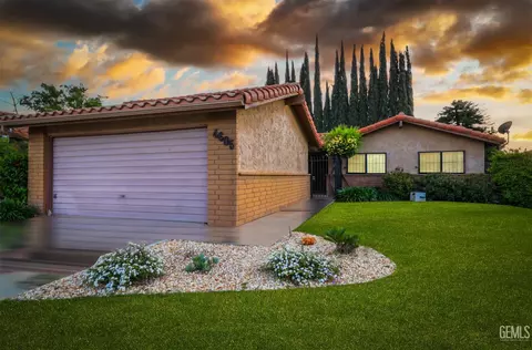 4605 Panorama Dr, Bakersfield, CA 93306