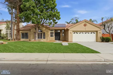 1512 Wedgewood Dr, Bakersfield, CA 93311