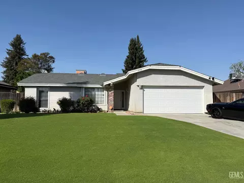 3520 Snowflake Ct, Bakersfield, CA 93309