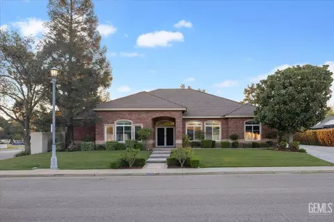 4401 Garnet Ct, Bakersfield, CA 93308