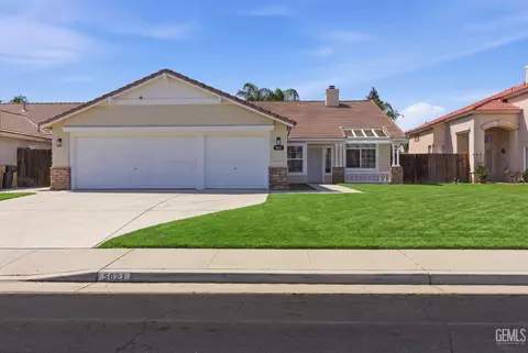 5621 Greenhorn Mountain Ct, Bakersfield, CA 93313