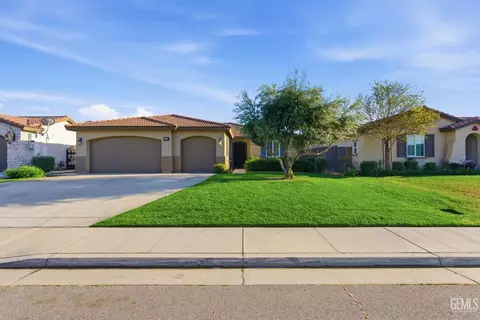 5805 Moonstone Peak Dr, Bakersfield, CA 93313