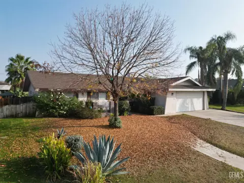 3508 Mccourry St, Bakersfield, CA 93304