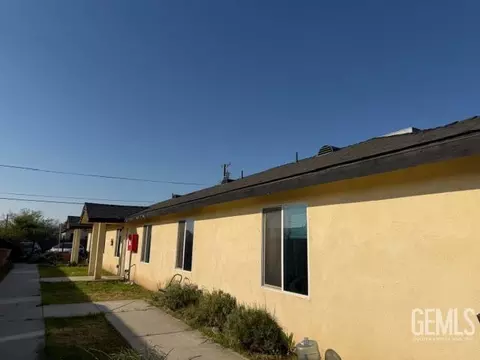 311 E 10th St, Bakersfield, CA 93307 photo 2