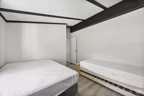 Bedroom - 22560 Indian Oak Loop, Caliente, CA 93518 photo 4 of 6