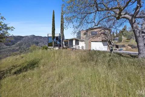 Exterior - 22560 Indian Oak Loop, Caliente, CA 93518 photo 5 of 11