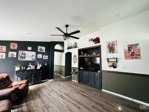 Other - 8806 Rollingbay Dr, Bakersfield, CA 93312 photo 1 of 6