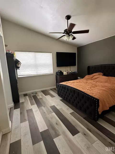 Other - 8806 Rollingbay Dr, Bakersfield, CA 93312 photo 4 of 6