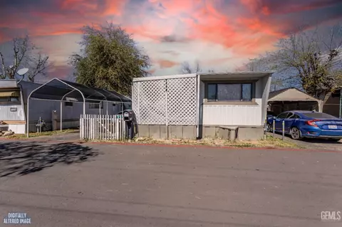 510 Roberts Ln #53, Bakersfield, CA 93308