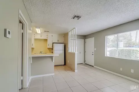Living - 3840 White Ln, Bakersfield, CA 93309 photo 3 of 9
