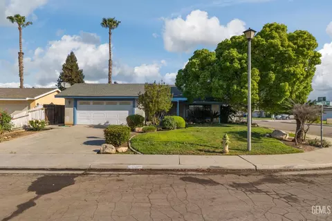 456 E Warren Ave, Bakersfield, CA 93308