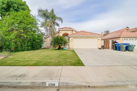 6208 Quaking Aspen St, Bakersfield, CA 93313