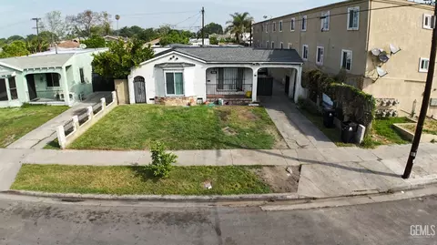 443 E 95th St, Los Angeles, CA 90003
