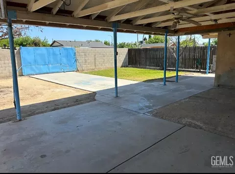 Exterior - 344 Atkinson, Shafter, CA 93263 photo 5 of 5