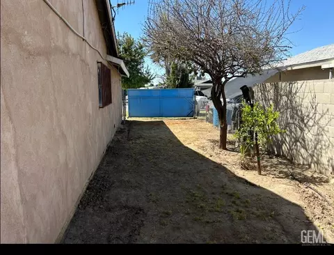 Exterior - 344 Atkinson, Shafter, CA 93263 photo 4 of 5