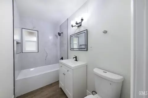 Bath - 4103 Gordon St, Bakersfield, CA 93307 photo 1 of 1