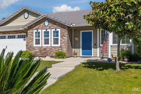 13210 Sunlight Star St, Bakersfield, CA 93314