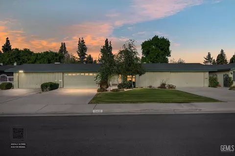 1405 Thunderbird St, Bakersfield, CA 93309