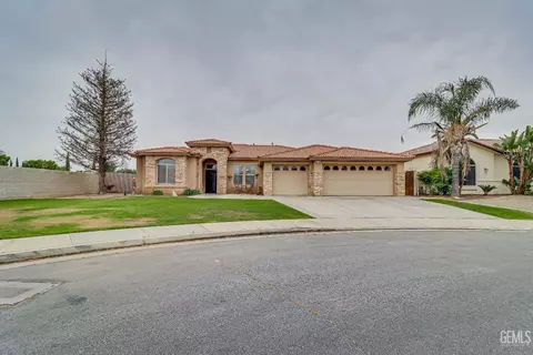 13103 Induran Dr, Bakersfield, CA 93314