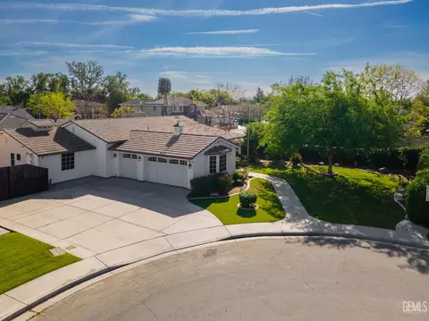 501 Butte Ct, Shafter, CA 93263