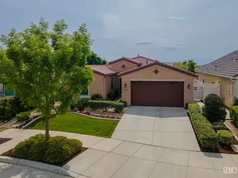 14109 Harborough Dr, Bakersfield, CA 93311