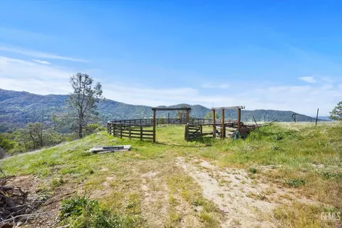 Exterior - 44164 Sugarloaf Dr, Posey, CA 93260 photo 14 of 19