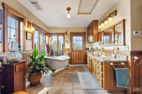 Bath - 44164 Sugarloaf Dr, Posey, CA 93260 photo 1 of 3