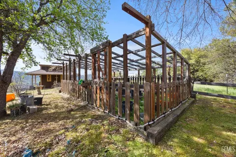 Exterior - 44164 Sugarloaf Dr, Posey, CA 93260 photo 16 of 19