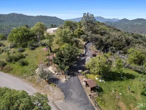 View/Area - 44164 Sugarloaf Dr, Posey, CA 93260 photo 2 of 5