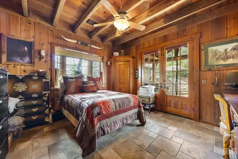Bedroom - 44164 Sugarloaf Dr, Posey, CA 93260 photo 1 of 3