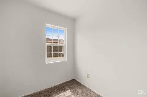 Bedroom - 10001 Waco Ave, Lamont, CA 93241 photo 11 of 12
