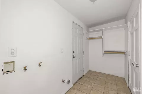 Other - 10001 Waco Ave, Lamont, CA 93241 photo 8 of 9