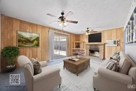 205 Suzanne Ln, Taft, CA 93268