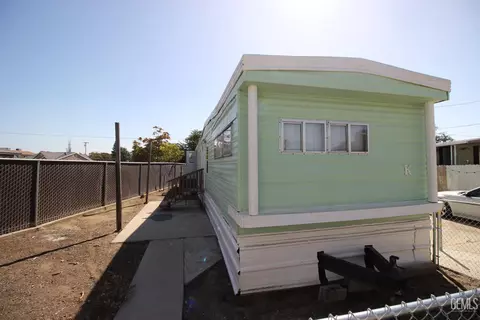405 Mccord Ave #K, Bakersfield, CA 93308
