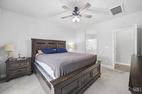 Bedroom - 9001 Brook Shadow Way, Shafter, CA 93263 photo 2 of 2
