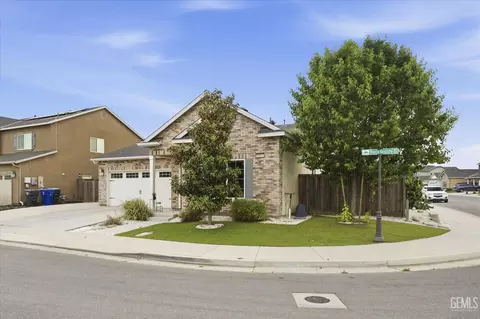 Exterior - 9001 Brook Shadow Way, Shafter, CA 93263 photo 2 of 2