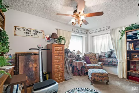 Other - 6016 E Texas St, Bakersfield, CA 93307 photo 3 of 8