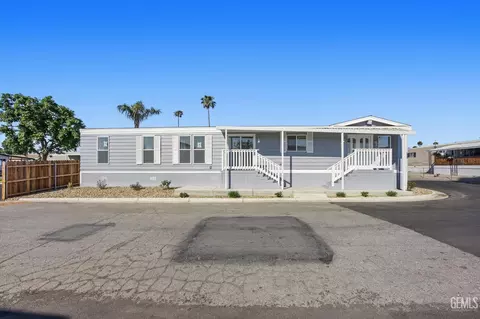 152 Torrey Pine Ln, Bakersfield, CA 93308 photo 3