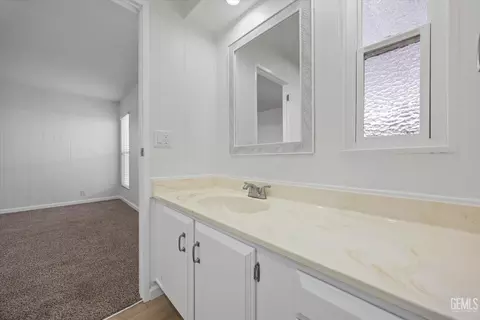 152 Torrey Pine Ln, Bakersfield, CA 93308 photo 25