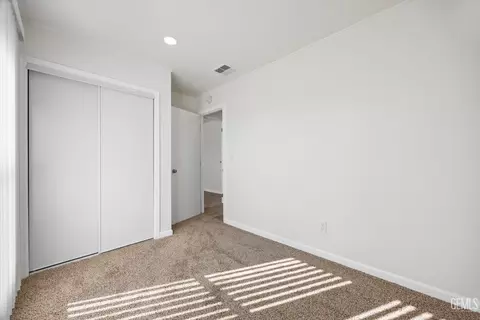 152 Torrey Pine Ln, Bakersfield, CA 93308 photo 32