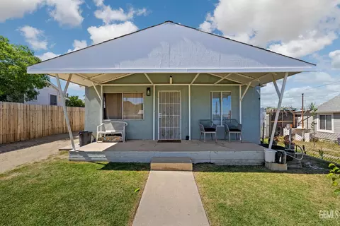 511 Rose Ave, Taft, CA 93268