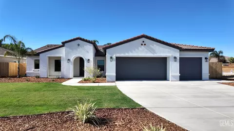14717 Alpenglow St, Bakersfield, CA 93314