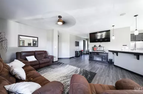 12014 Copernicus Ave, Bakersfield, CA 93312 photo 10