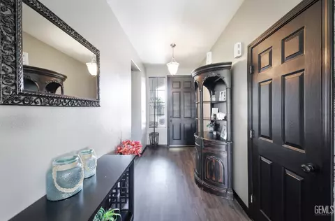 12014 Copernicus Ave, Bakersfield, CA 93312 photo 9