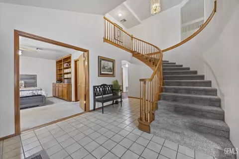 3512 Mccray Rd, Mountain Mesa, CA 93240 photo 3