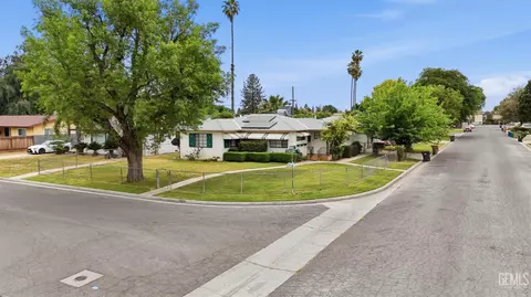 4629 Fishering Dr, Bakersfield, CA 93309