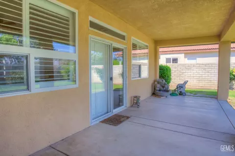 Exterior - 2016 Snowdrop Dr, Bakersfield, CA 93311 photo 5 of 16